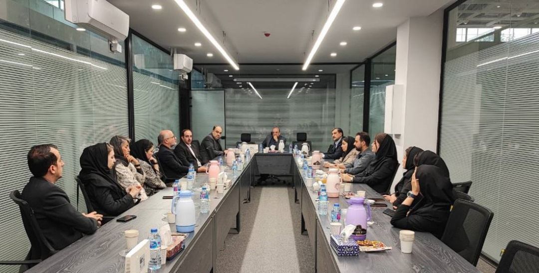 مراسم اعطای گواهینامه دوره آموزشی هوش مصنوعی برای مدیران مراسم اعطای گواهینامه دوره آموزشی هوش مصنوعی برای مدیران