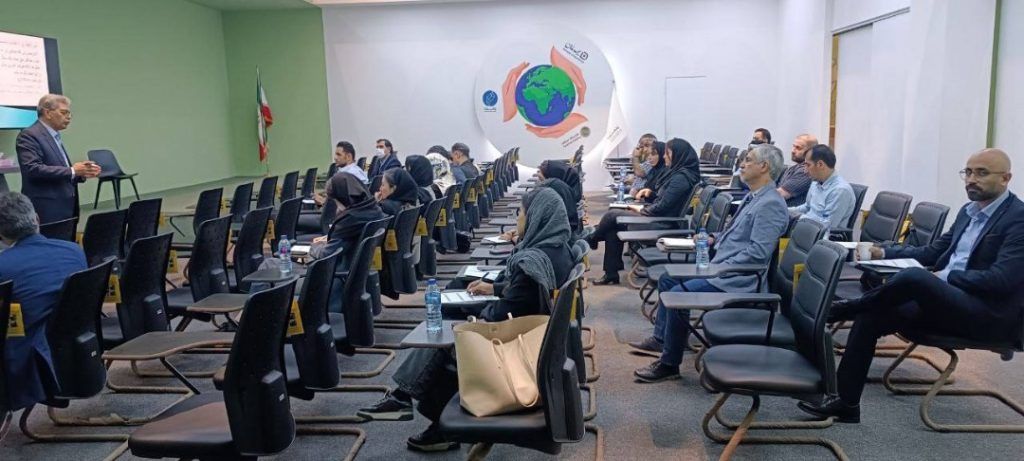 دوره قوانین بیمه تامین اجتماعی ویژه مدیران و کارکنان مالی و منابع انسانی هلدینگ سرآمد برگزار گردید